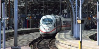 Czym najlepiej odtłuścić meble przed malowaniem?