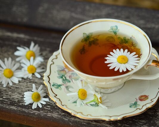 Jak elegancko pić herbatę?