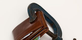 Jakie ekonomiczne auto do 15 tys? Jakie ekonomiczne auto do 15 tys?